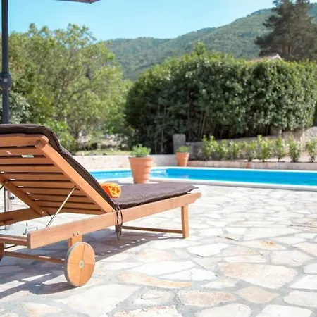 Apartment Two Palms Gruda