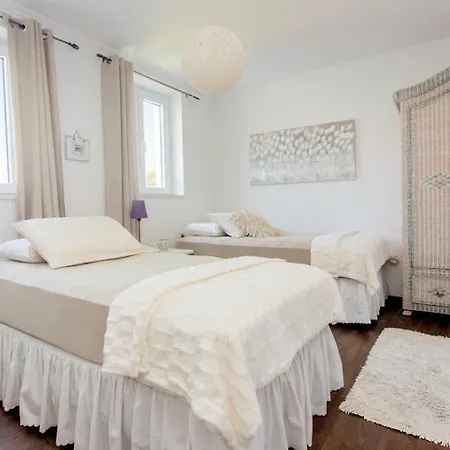 Two Palms Apartment