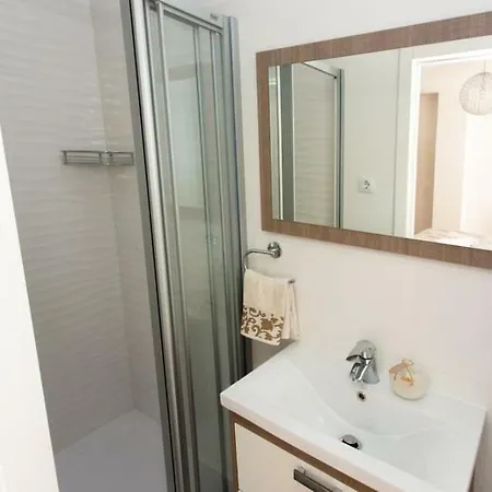 Apartment Two Palms Gruda
